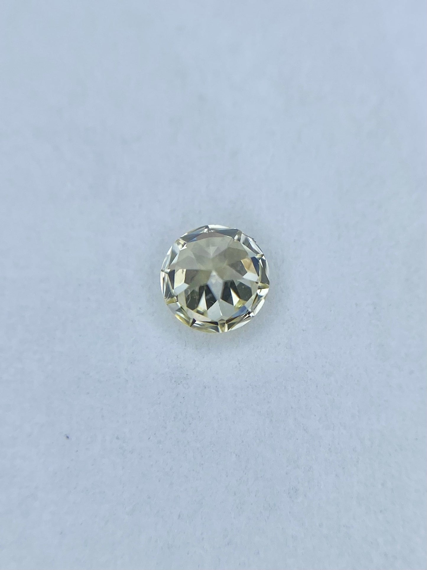 底面にスターが浮かぶ★ 特殊カットダイヤモンド 0.154ct ルース中央宝石研究所ソーティング付 8枚目