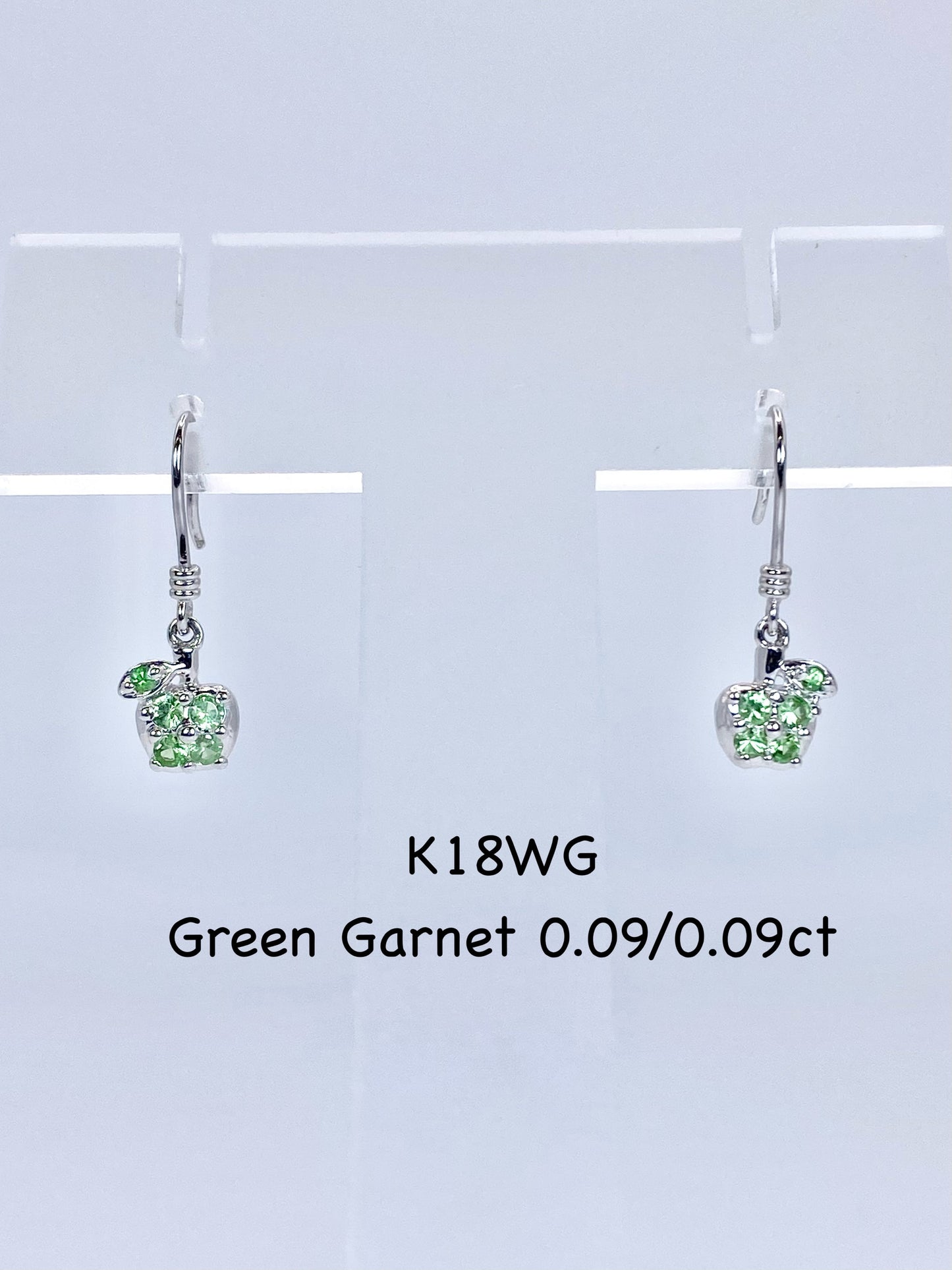 青りんご新品グリーンガーネット 0.09/0.09ct K18WG ピアス