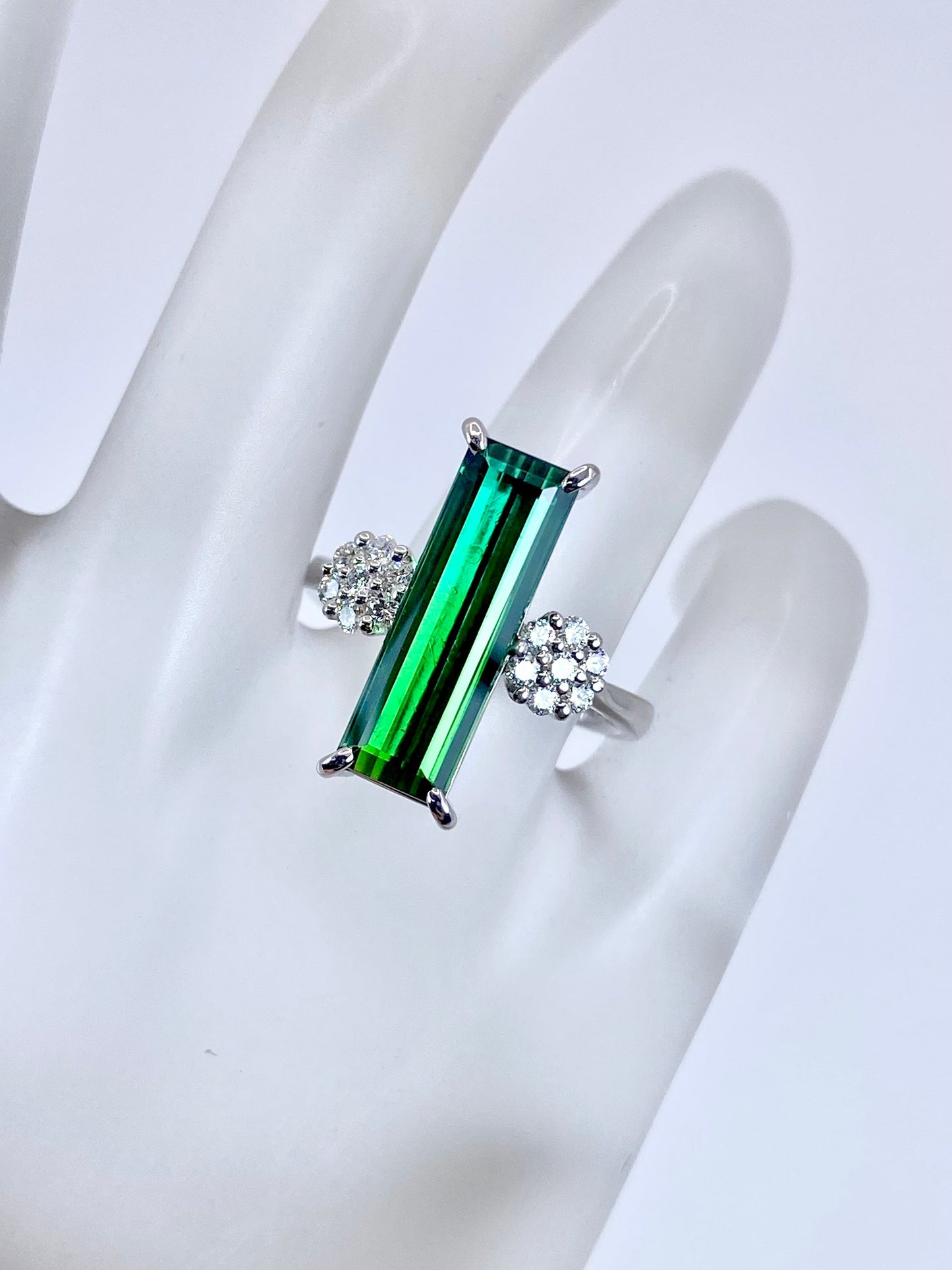 グリーントルマリン 4.31ct / ダイヤモンド 計0.22ct Pt900 リング 11.5号リフレッシュメント新品仕上げ・補修・洗浄等済3日以内返品可※カード/キャリア決済の場合 7枚目