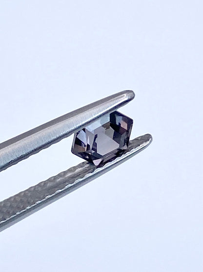 六角形スピネル 0.546ct ルース 5枚目