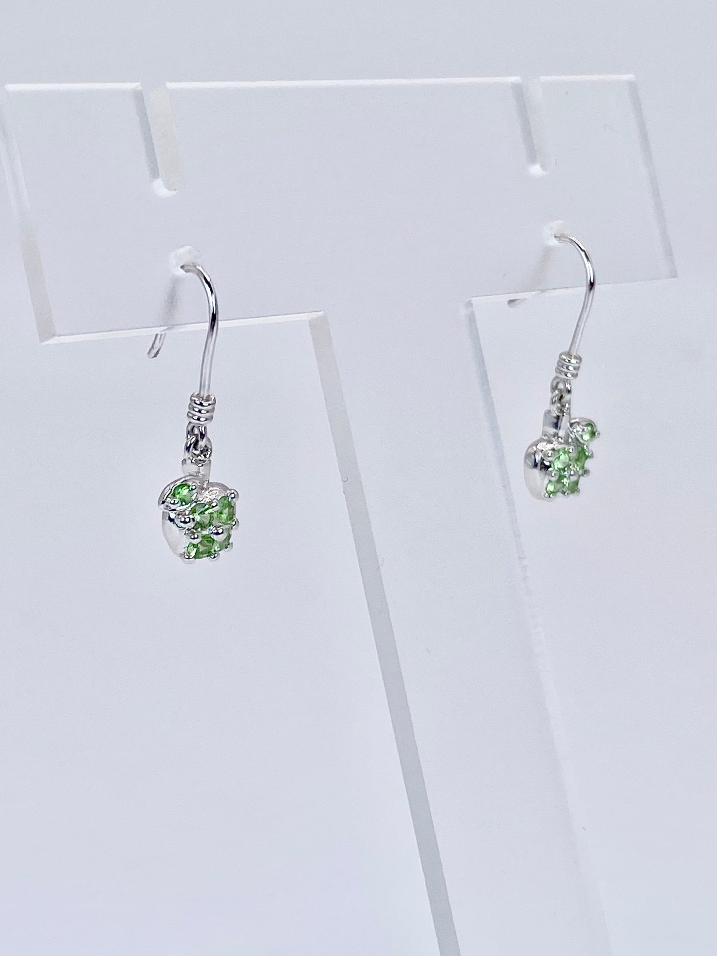青りんご新品グリーンガーネット 0.09/0.09ct K18WG ピアス 3枚目