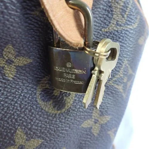 ルイヴィトン LOUIS VUITTON モノグラム M41526 スピーディ 30 ハンドバッグ